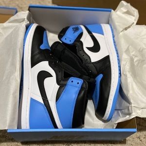 NWT Jordan 1 Retro High OG UNC Toe University Blue Mens Size 11 Deadstock